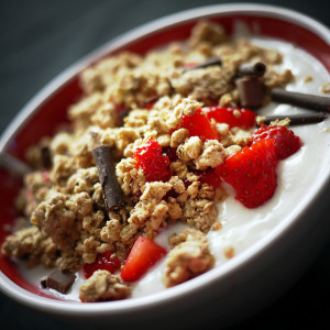 yogurt granola